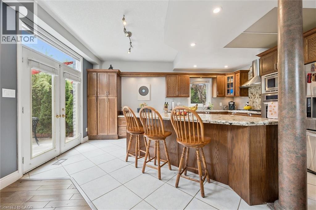 Photo 16 of 18 Pearwood Court, Kitchener ON