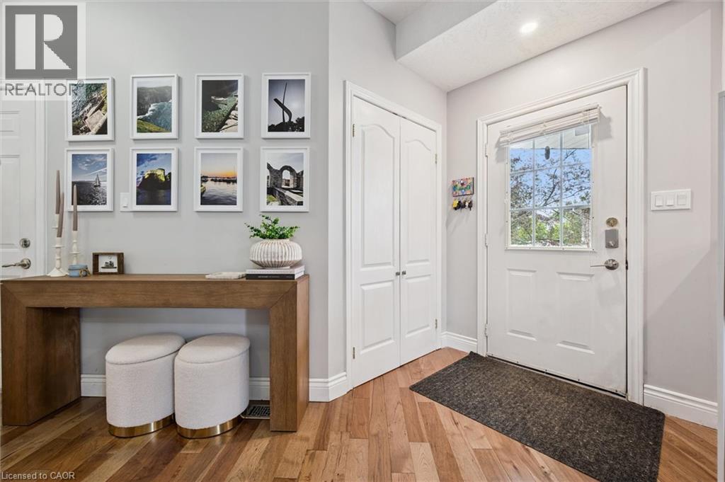 Photo 1 of 18 Pearwood Court, Kitchener ON