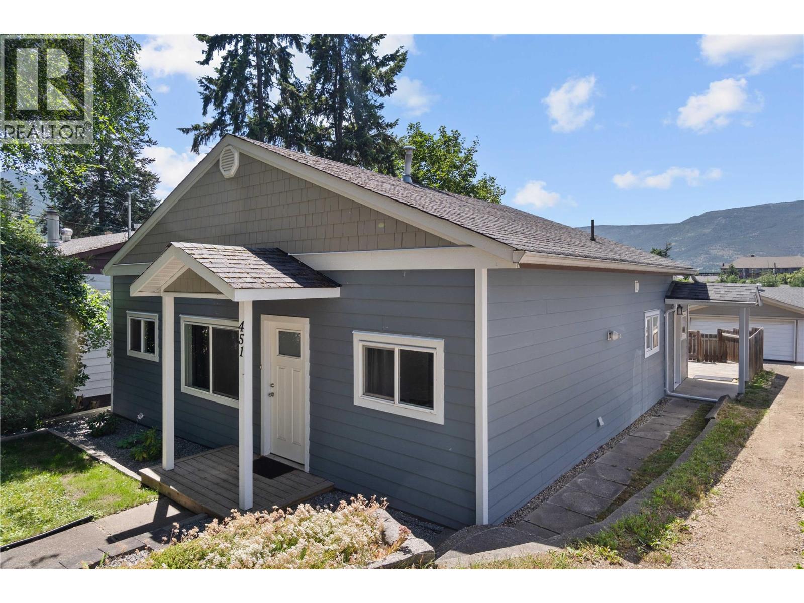Photo 39 of 451 3 Street Se, Salmon Arm BC