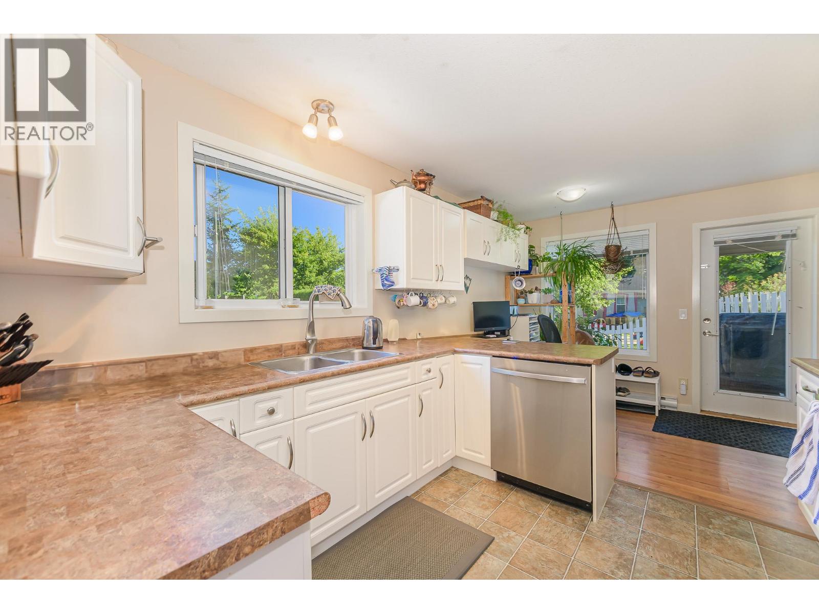 Photo 7 of 171 17 Street Se Unit 37, Salmon Arm BC
