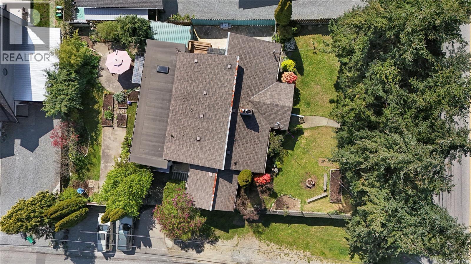 Photo 17 of 3480 Hammond Bay Rd, Nanaimo BC