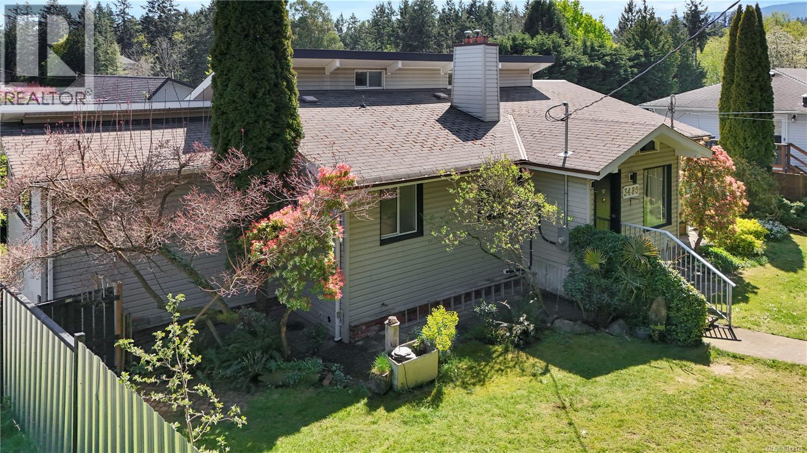 Photo 39 of 3480 Hammond Bay Rd, Nanaimo BC