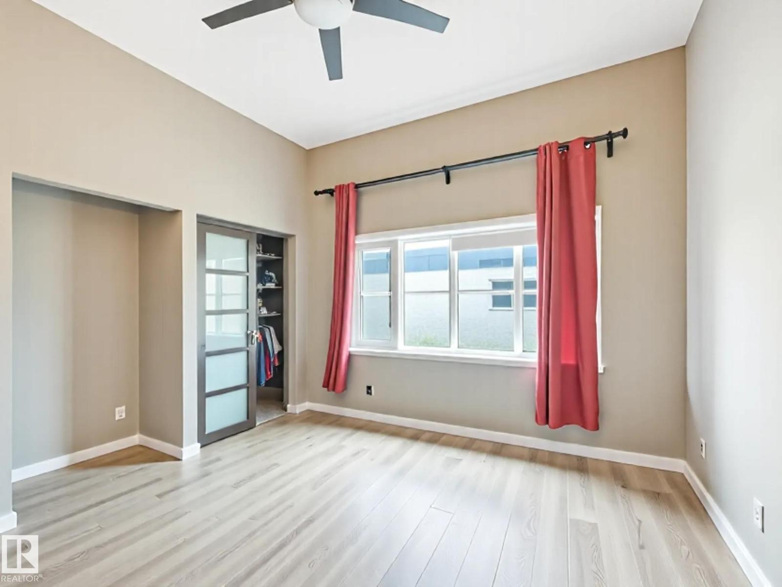 Photo 10 of 301 10905 109 St Nw, Edmonton AB