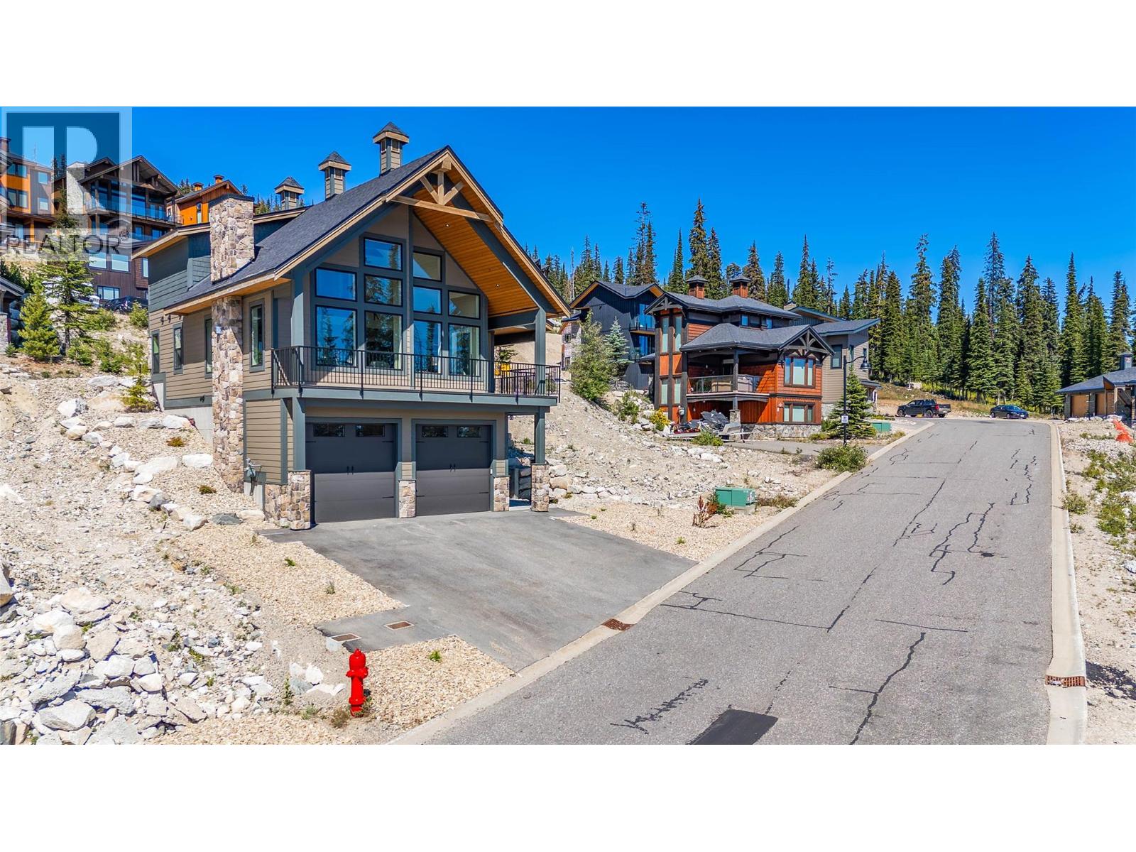 345 Feathertop Way, Big White