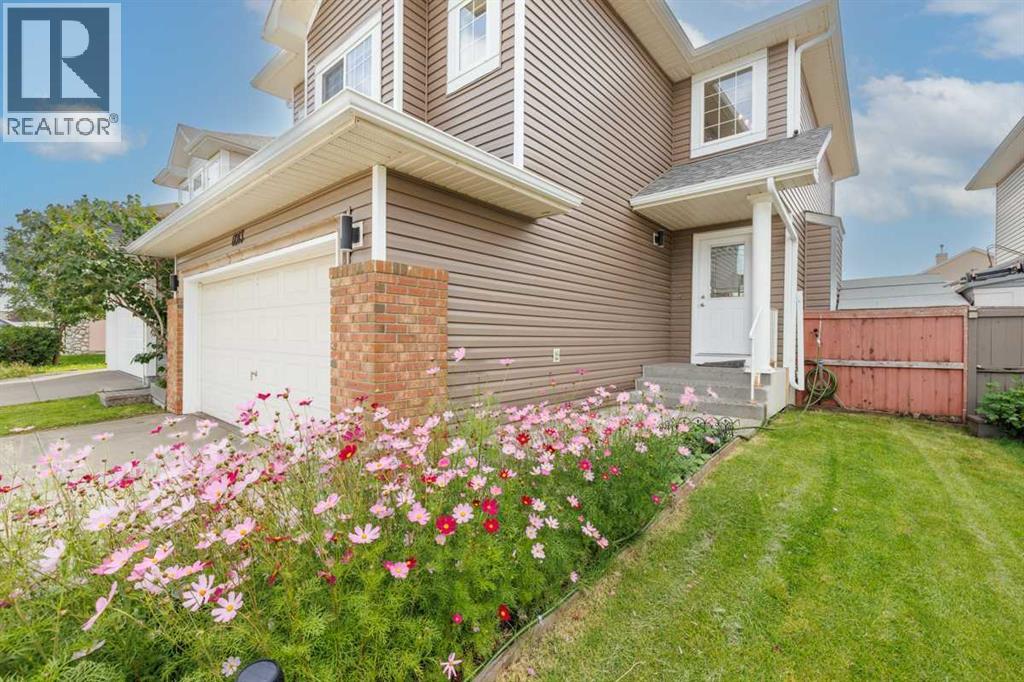 Photo 5 of 6013 Saddlehorn Drive Ne, Calgary AB