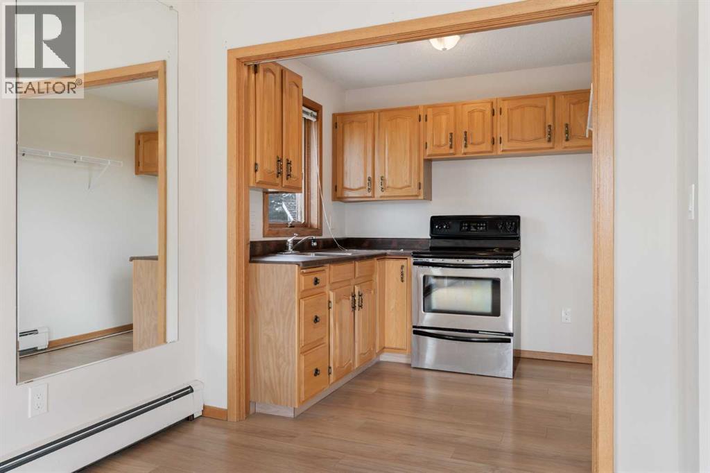 Photo 47 of 1008 Shawnee Drive Sw, Calgary AB