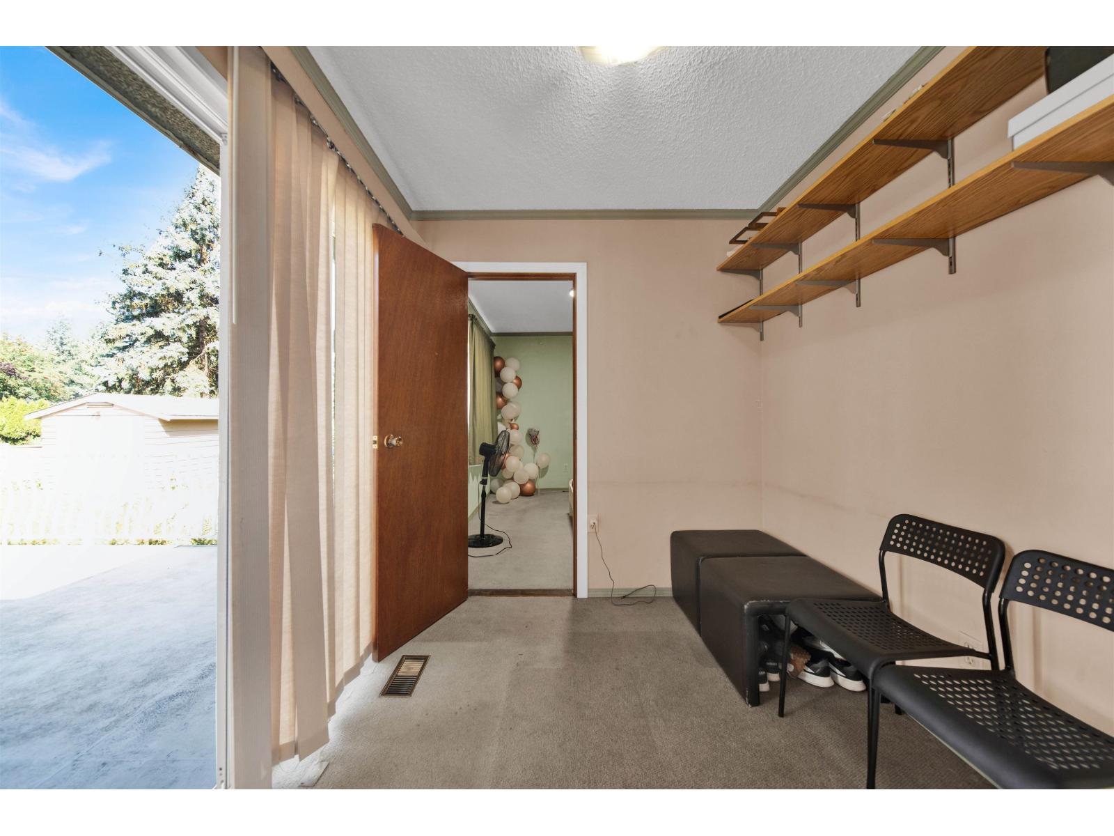 Photo 15 of 14681 110 Avenue, Surrey BC