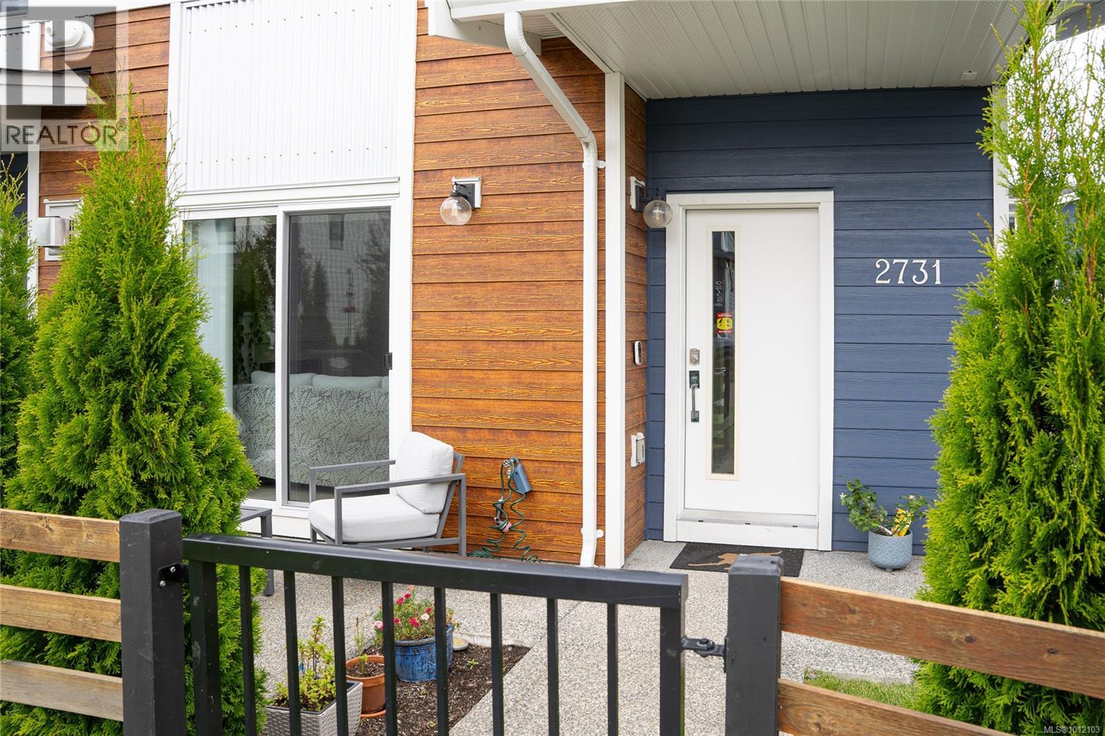 Photo 2 of 2731 Celestial Crt, Langford BC