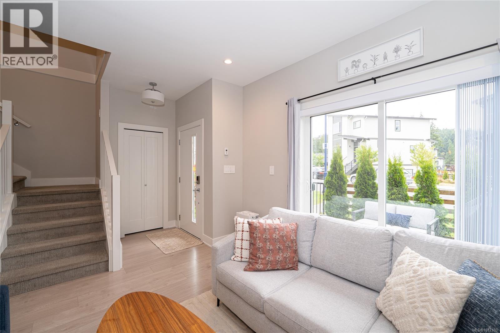 Photo 8 of 2731 Celestial Crt, Langford BC