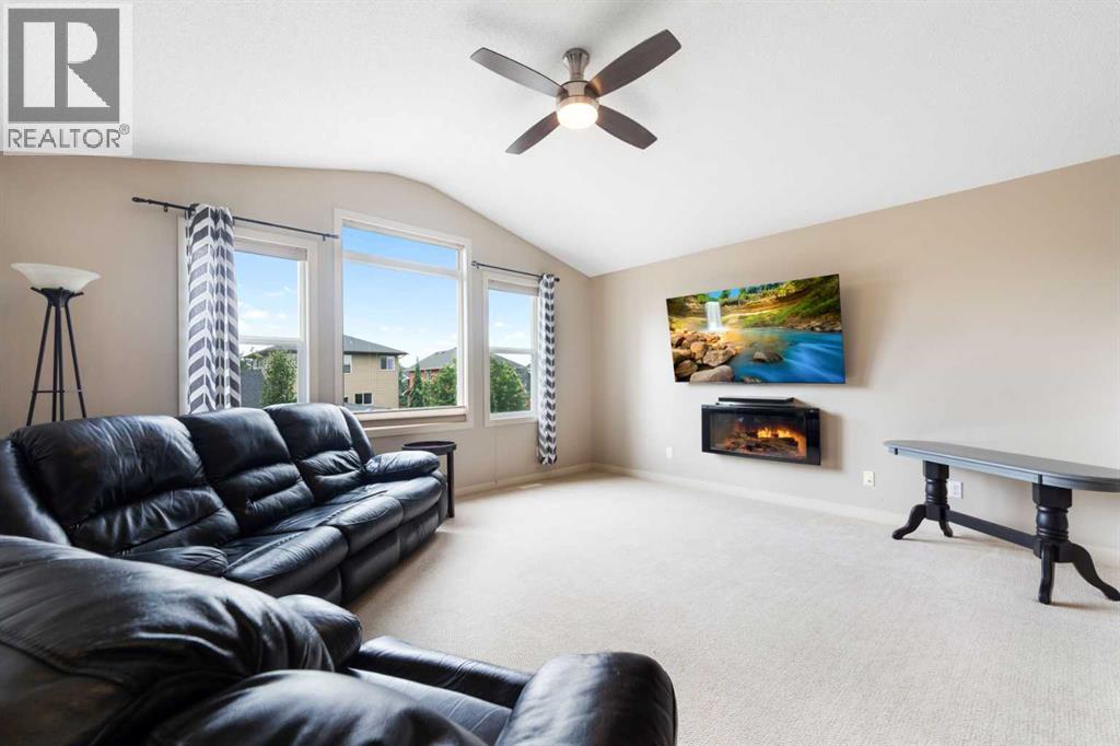 Photo 33 of 7 Westridge Green, Okotoks AB