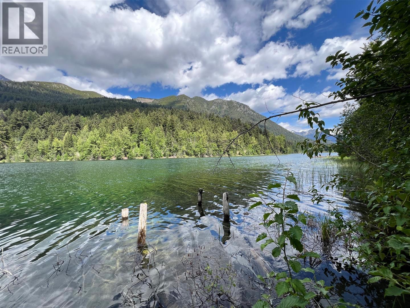 1186 Marshall Lake Road S, Lillooet