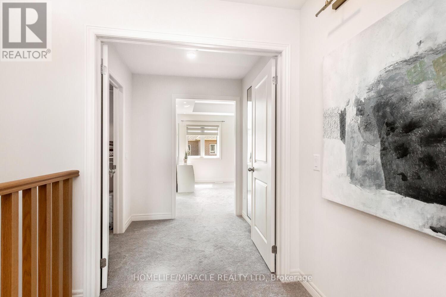 Photo 43 of 10 Elverton Crescent, Brampton ON