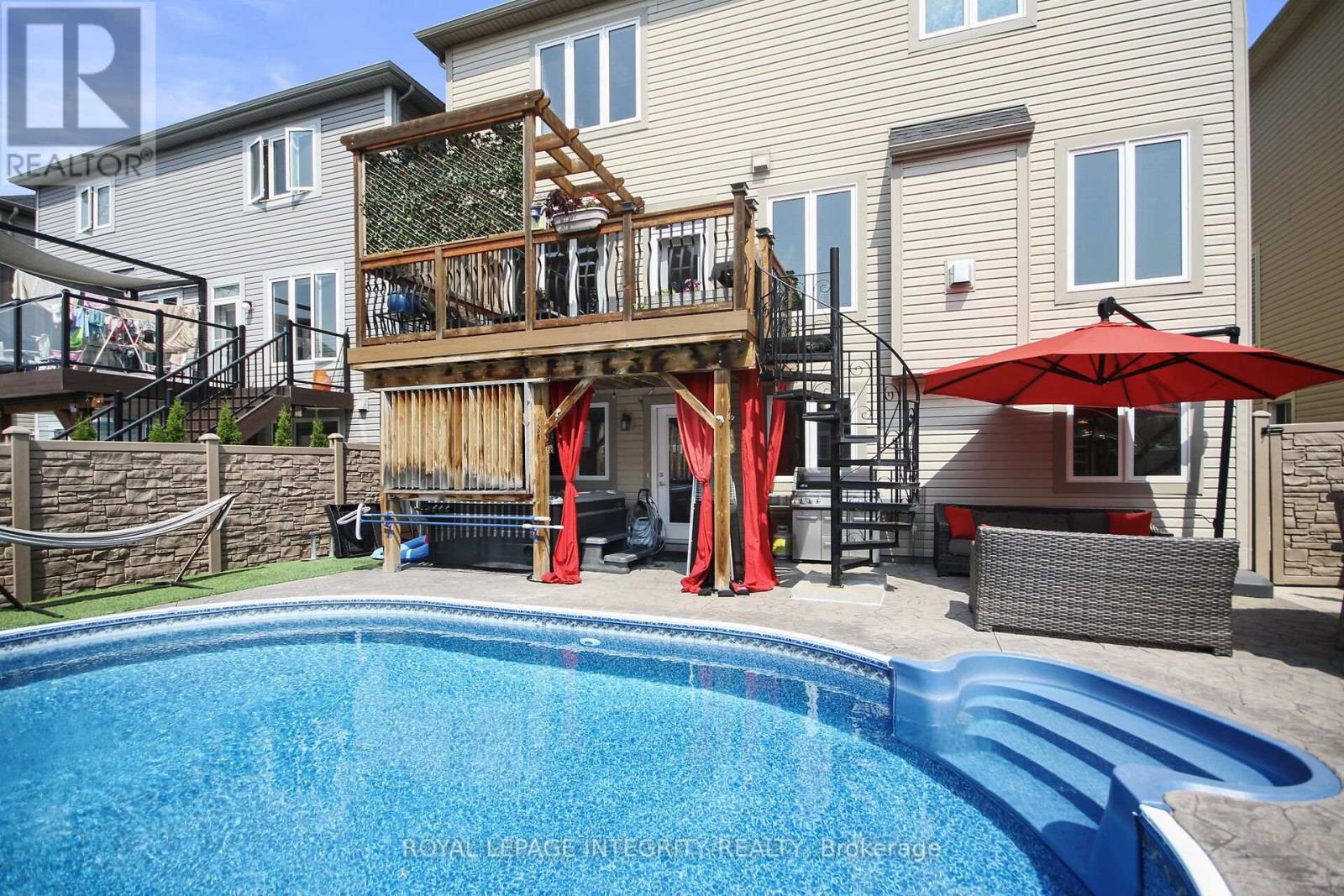 Photo 41 of 318 Everglade Way E, Ottawa ON