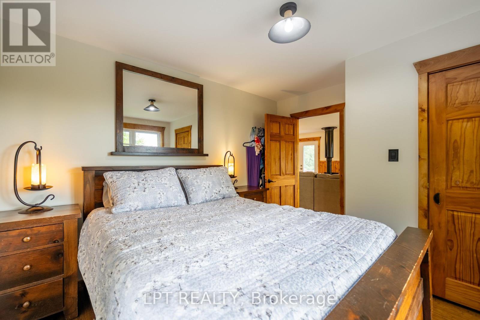 Photo 12 of 2291 Sands Road, Frontenac ON
