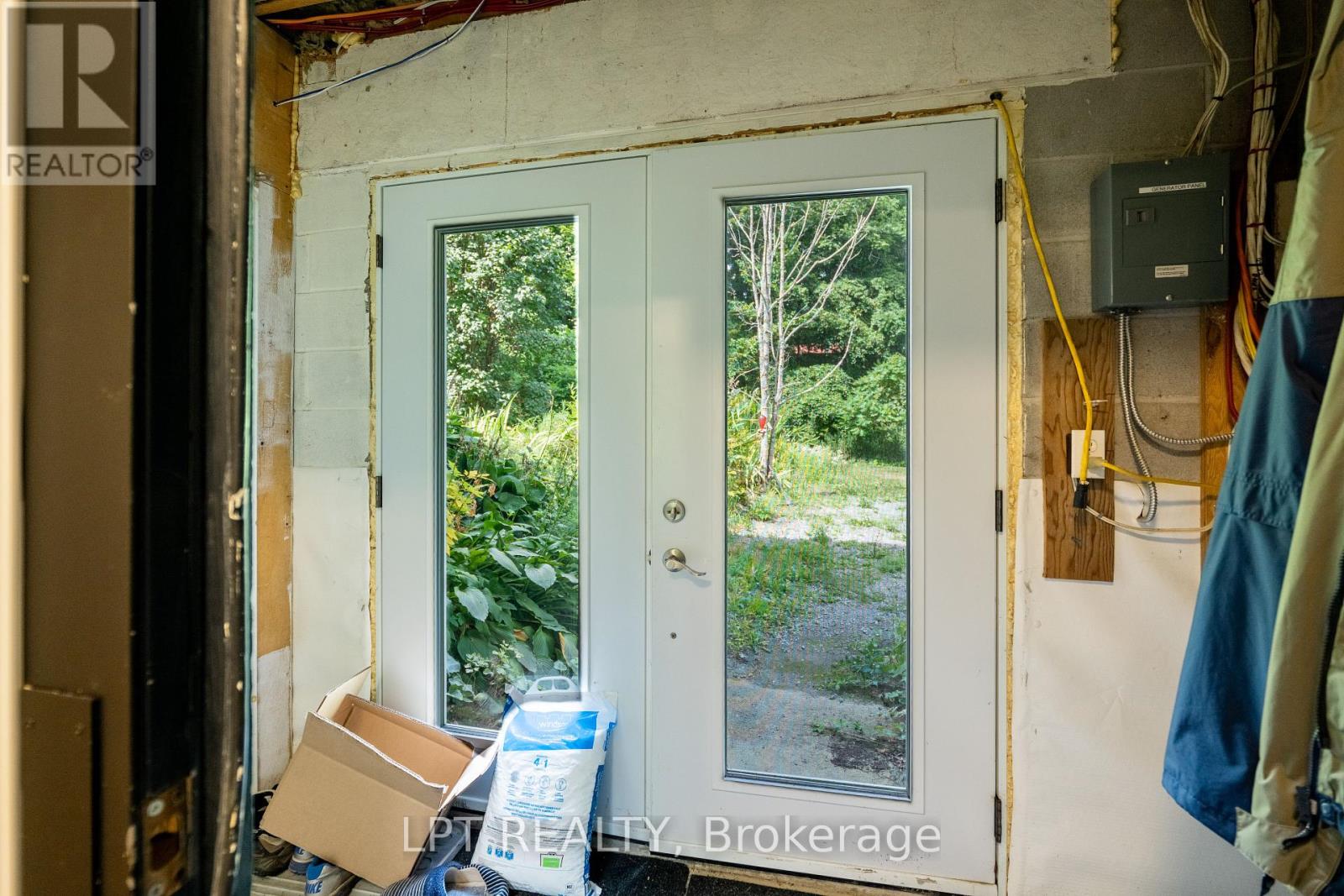 Photo 25 of 2291 Sands Road, Frontenac ON