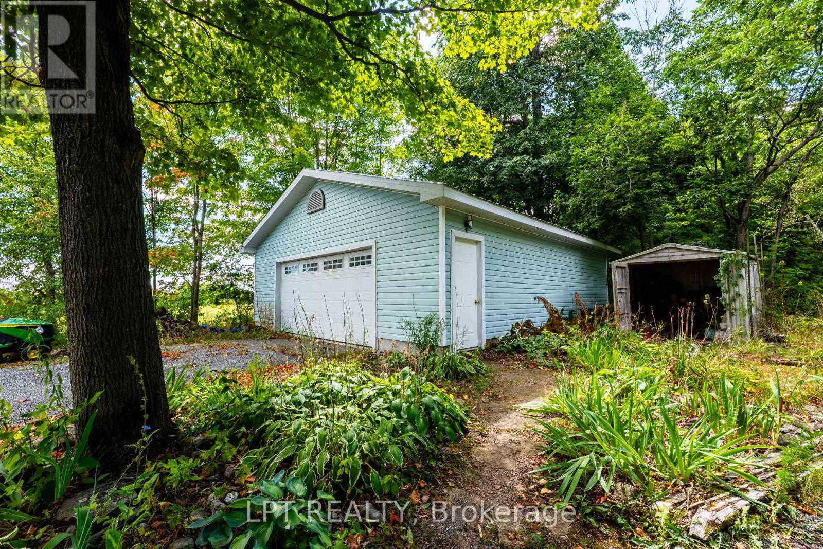 Photo 45 of 2291 Sands Road, Frontenac ON