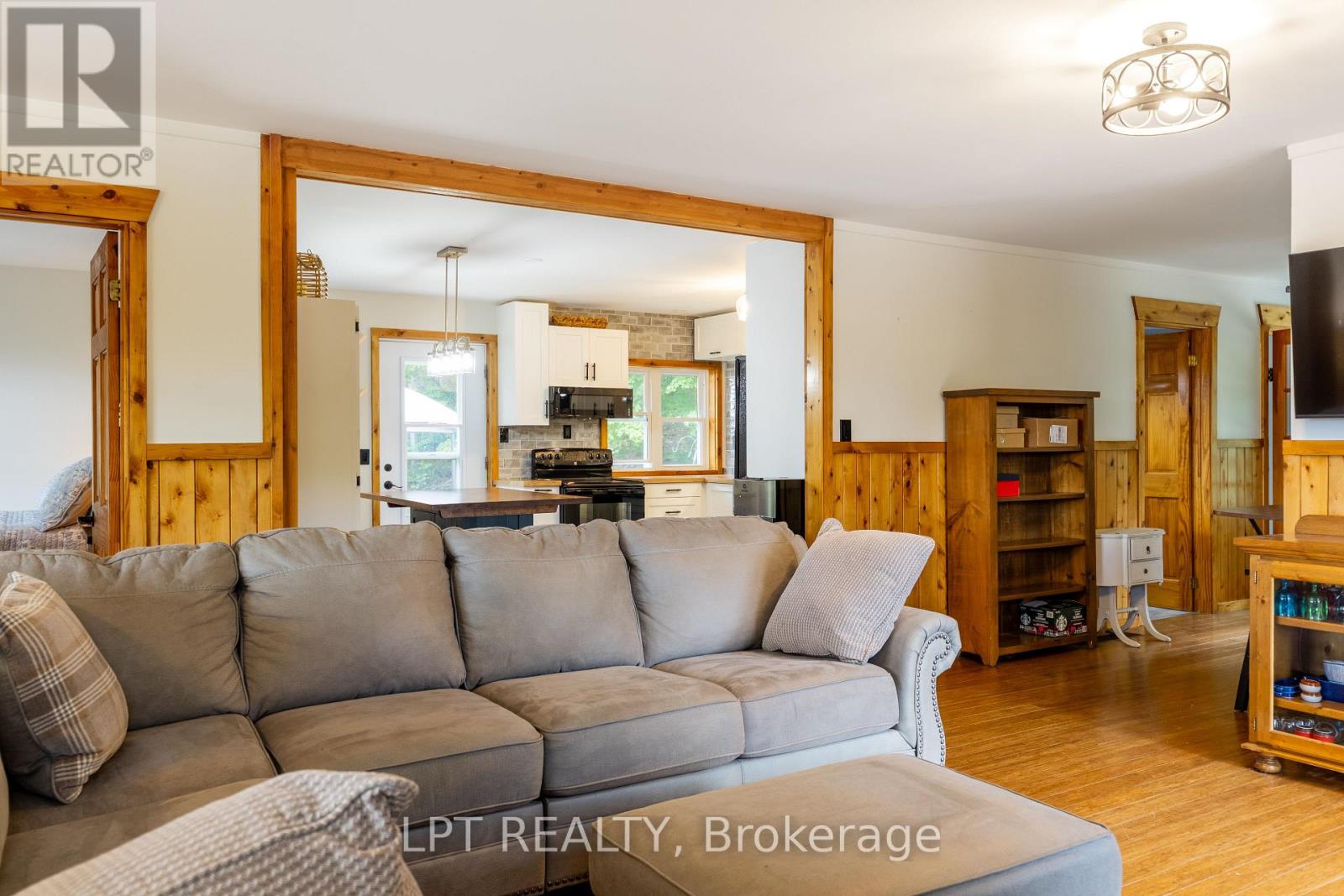 Photo 38 of 2291 Sands Road, Frontenac ON