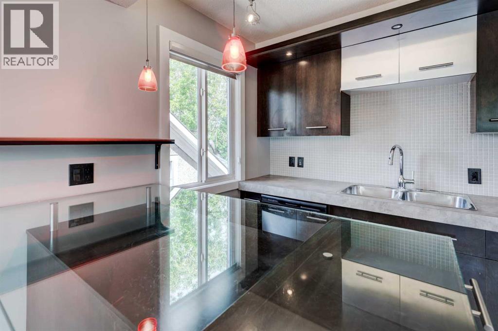 Photo 16 of 413 324 22 Avenue Sw, Calgary AB