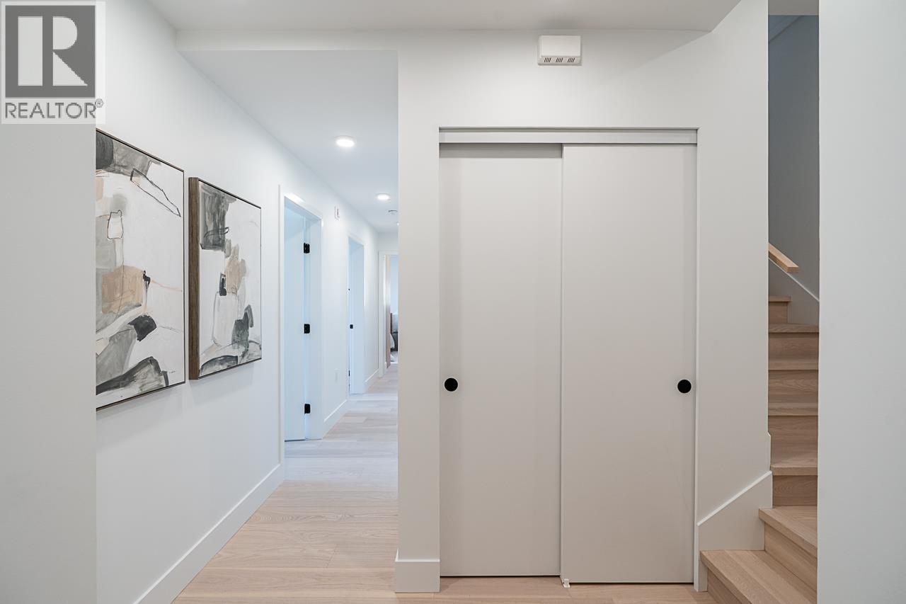 Photo 21 of 204 539 W 28th Avenue, Vancouver BC