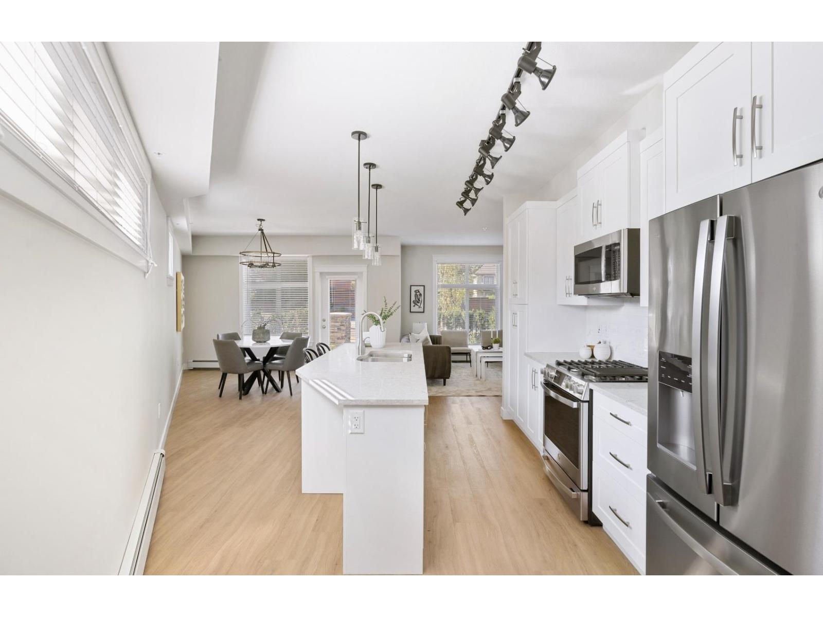 Photo 13 of A 416 8233 208 B Street, Langley BC