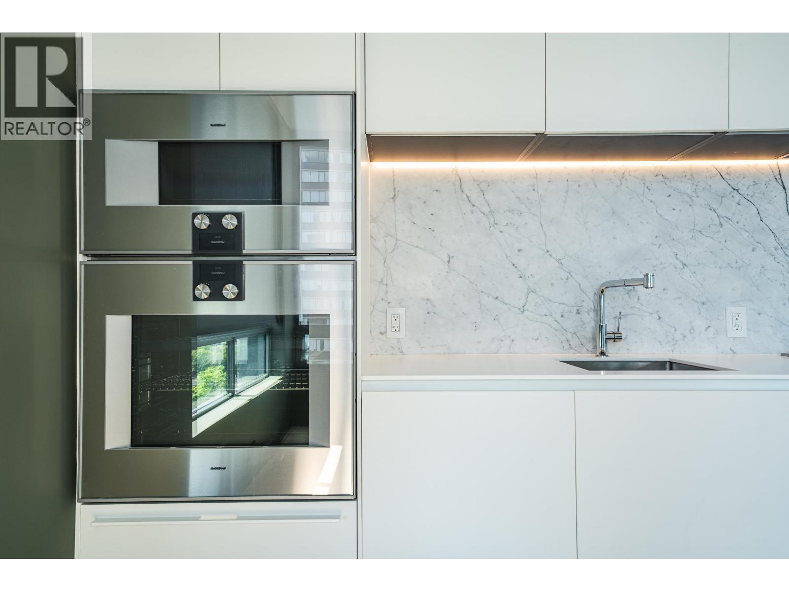 Photo 37 of 1002 1171 Jervis Street, Vancouver BC