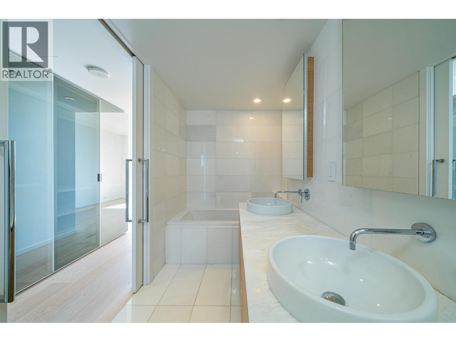 Photo 16 of 1002 1171 Jervis Street, Vancouver BC