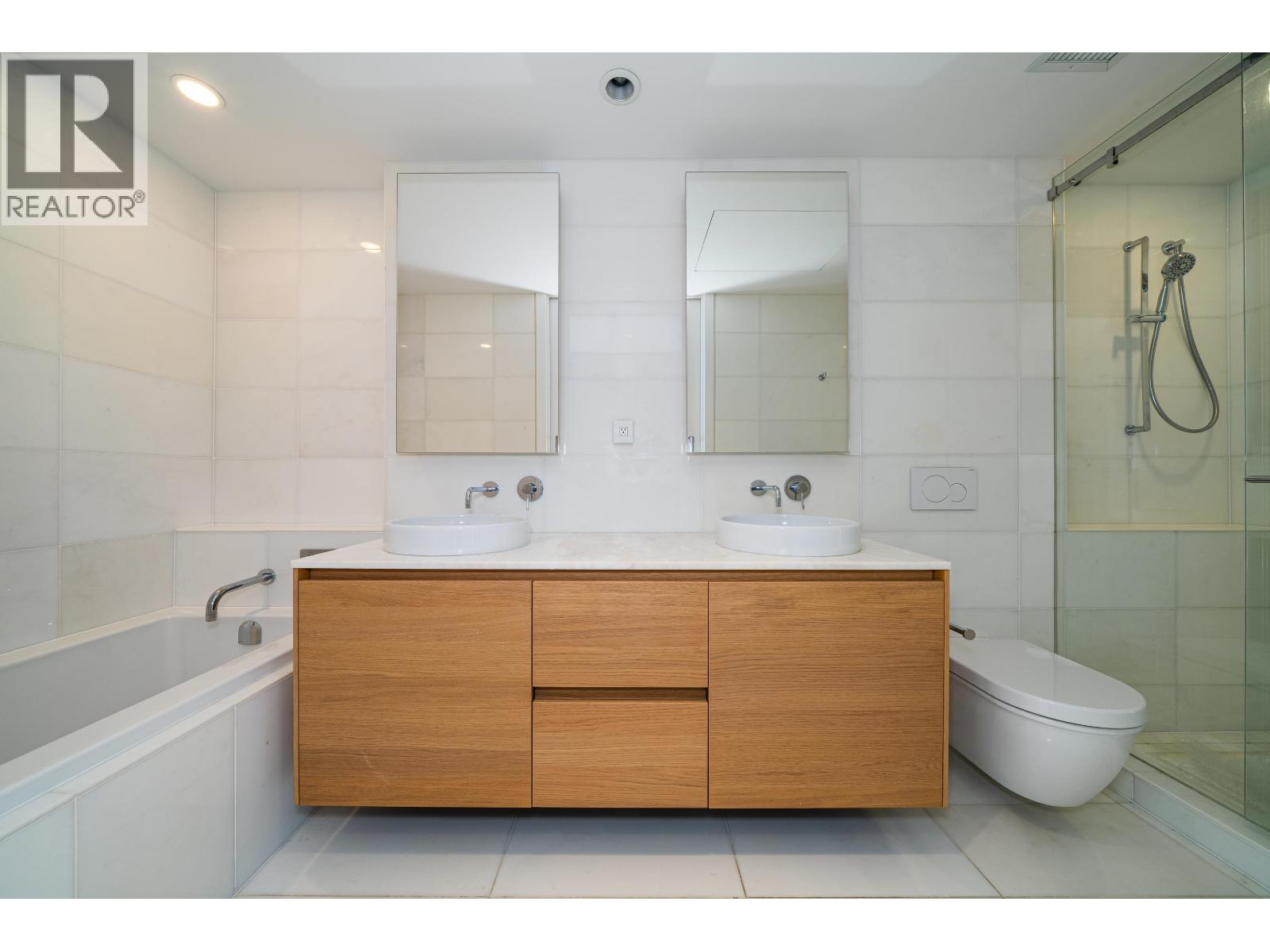 Photo 12 of 1002 1171 Jervis Street, Vancouver BC