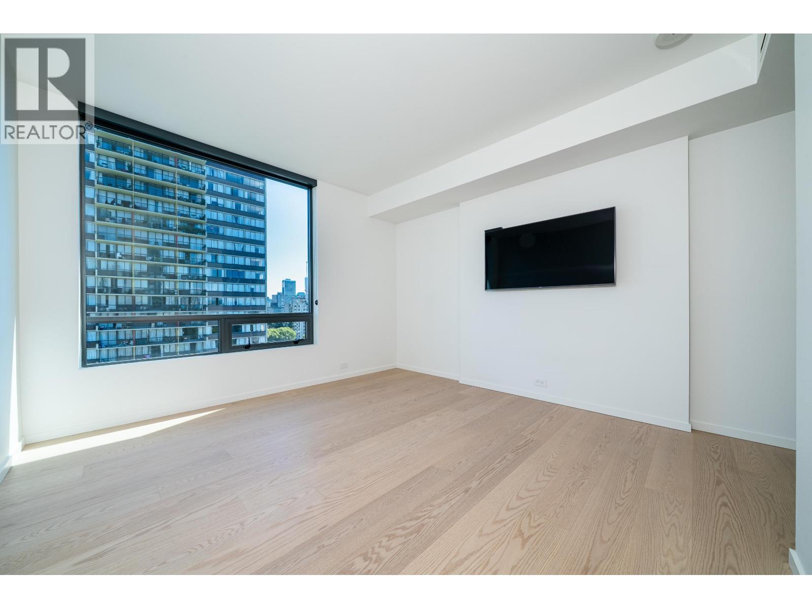 Photo 14 of 1002 1171 Jervis Street, Vancouver BC