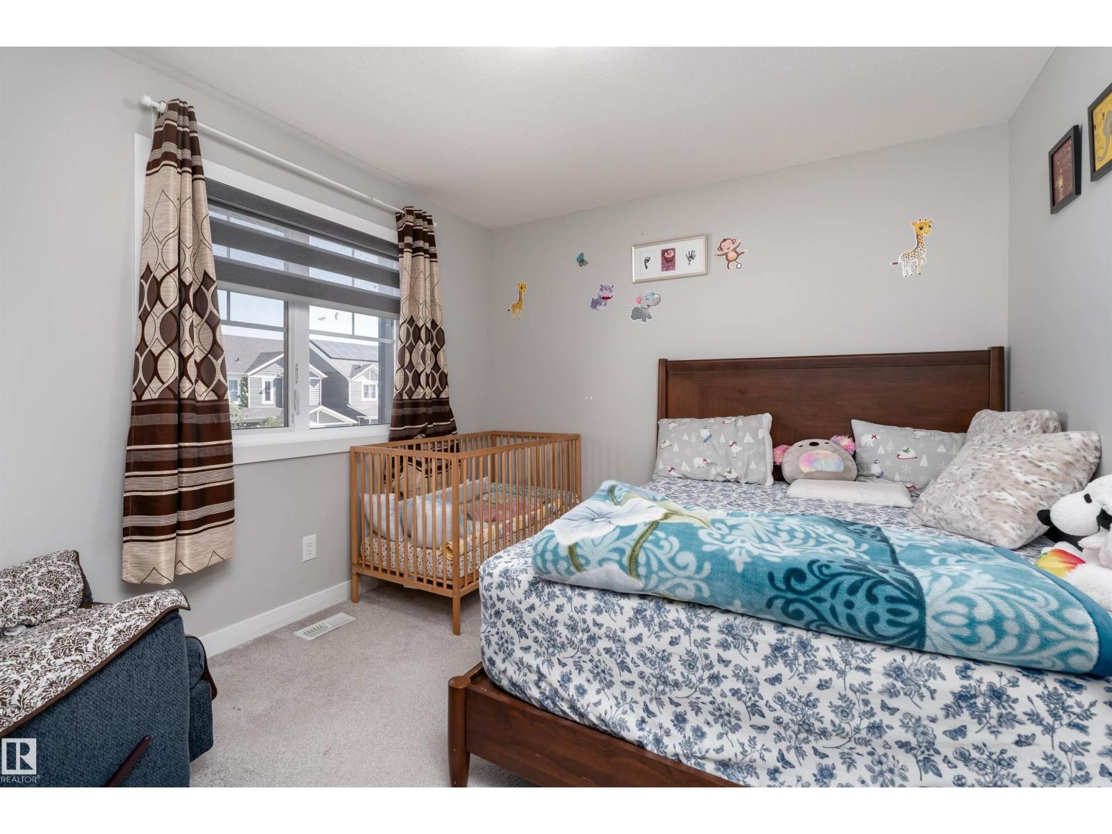 Photo 16 of 20115 15 Av Nw, Edmonton AB
