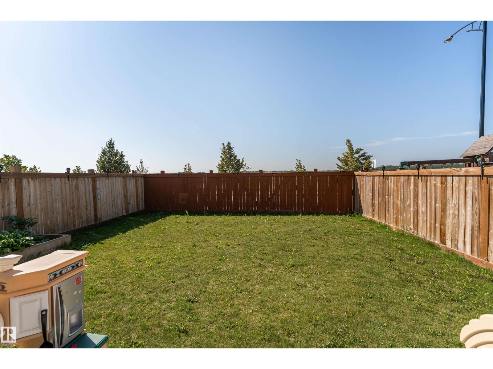 Photo 13 of 20115 15 Av Nw, Edmonton AB