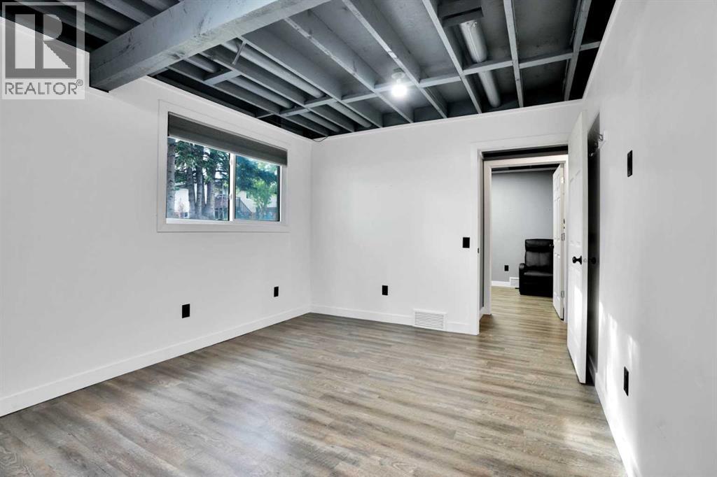 Photo 32 of 4964 Rundlewood Drive Ne, Calgary AB