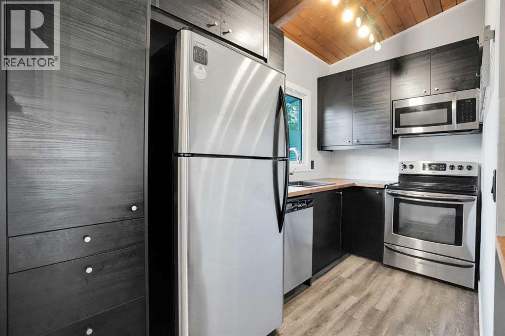 Photo 6 of 4964 Rundlewood Drive Ne, Calgary AB