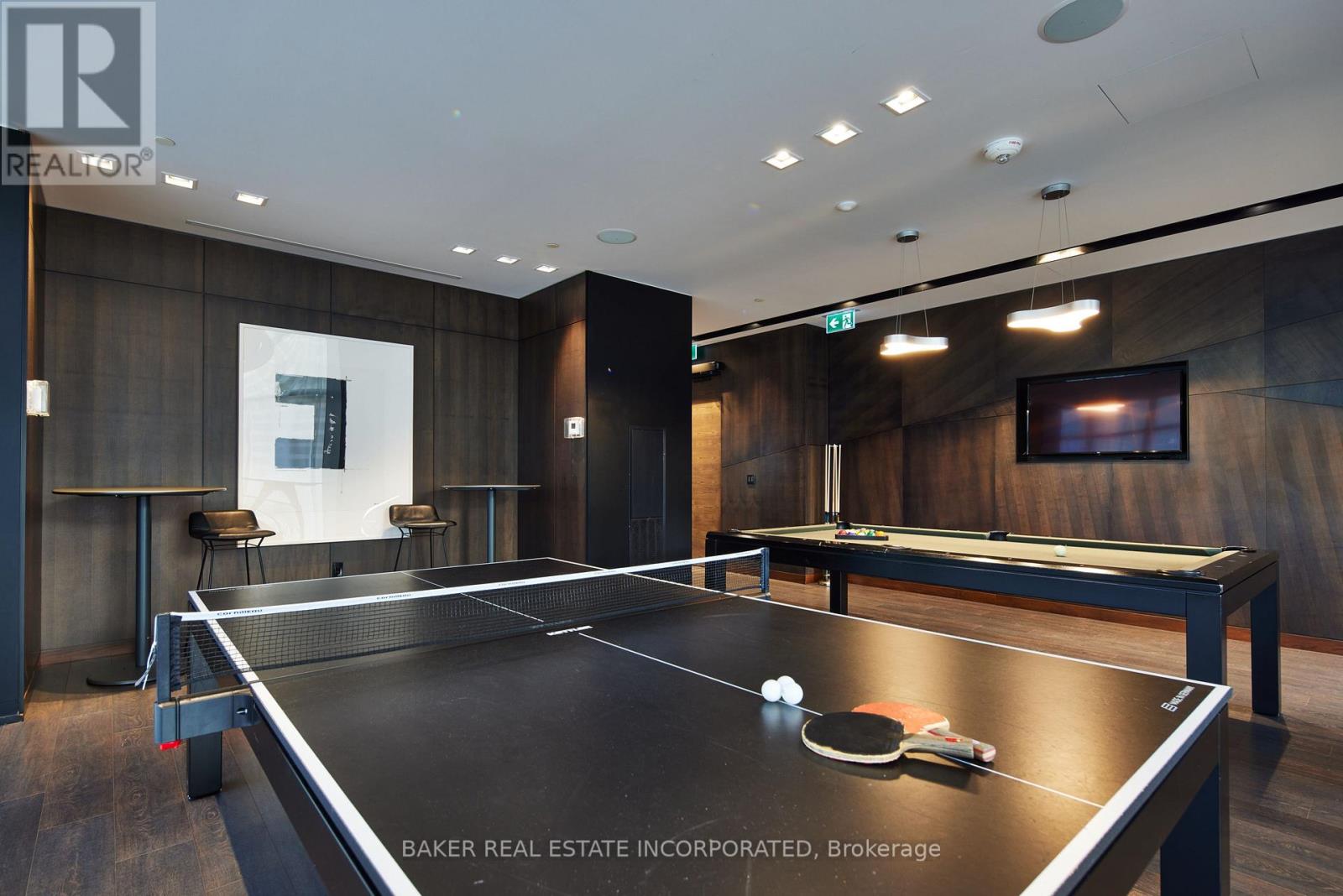 Photo 14 of 3308 15 Roehampton Avenue, Toronto ON