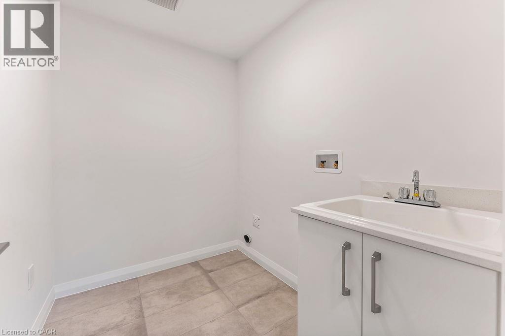 Photo 9 of 207 Alessio Drive, Hamilton ON