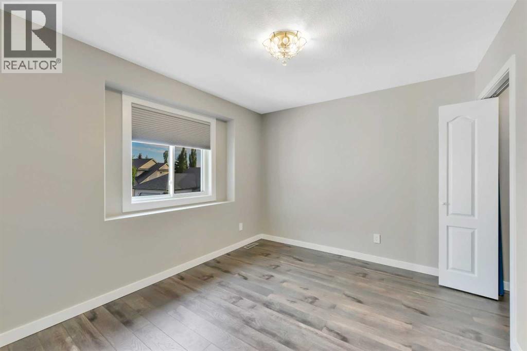 Photo 29 of 166 Asmundsen Avenue, Red Deer AB