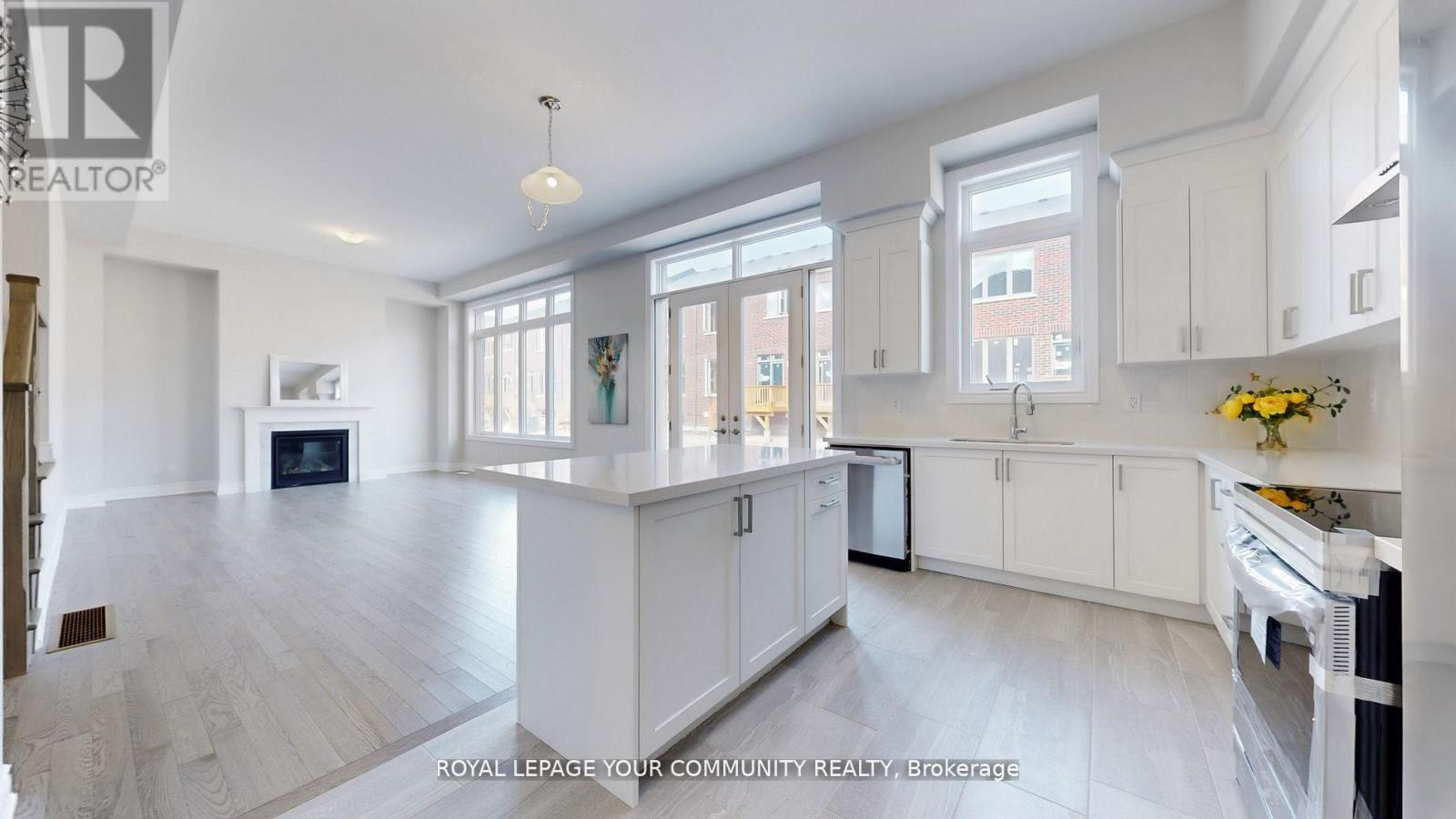 Photo 16 of 158 Harvey Bunker Crescent, Markham ON