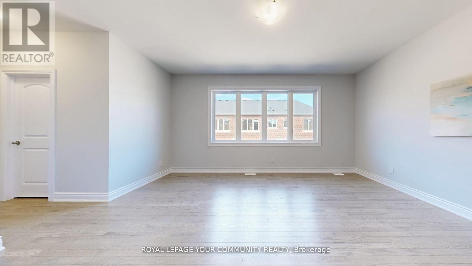 Photo 36 of 158 Harvey Bunker Crescent, Markham ON