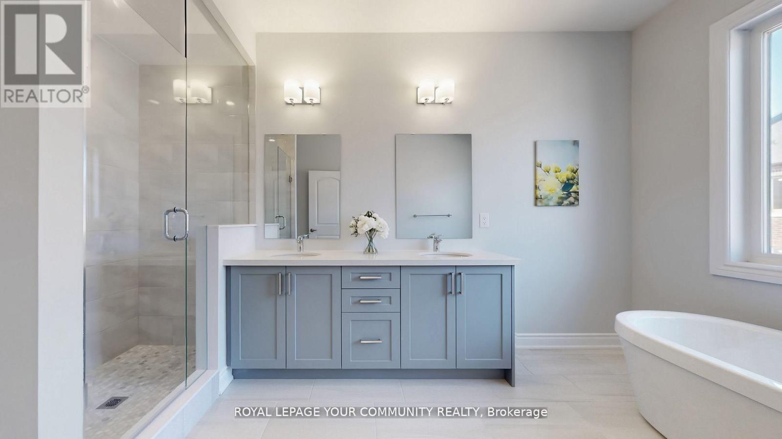 Photo 6 of 158 Harvey Bunker Crescent, Markham ON