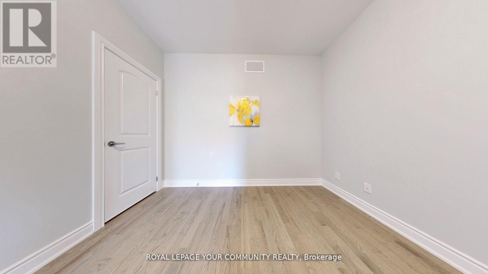 Photo 43 of 158 Harvey Bunker Crescent, Markham ON
