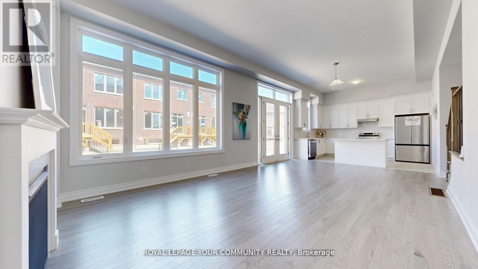 Photo 12 of 158 Harvey Bunker Crescent, Markham ON