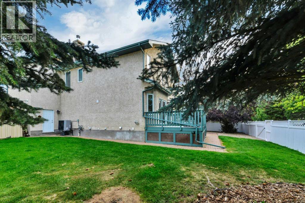 Photo 43 of 166 Asmundsen Avenue, Red Deer AB
