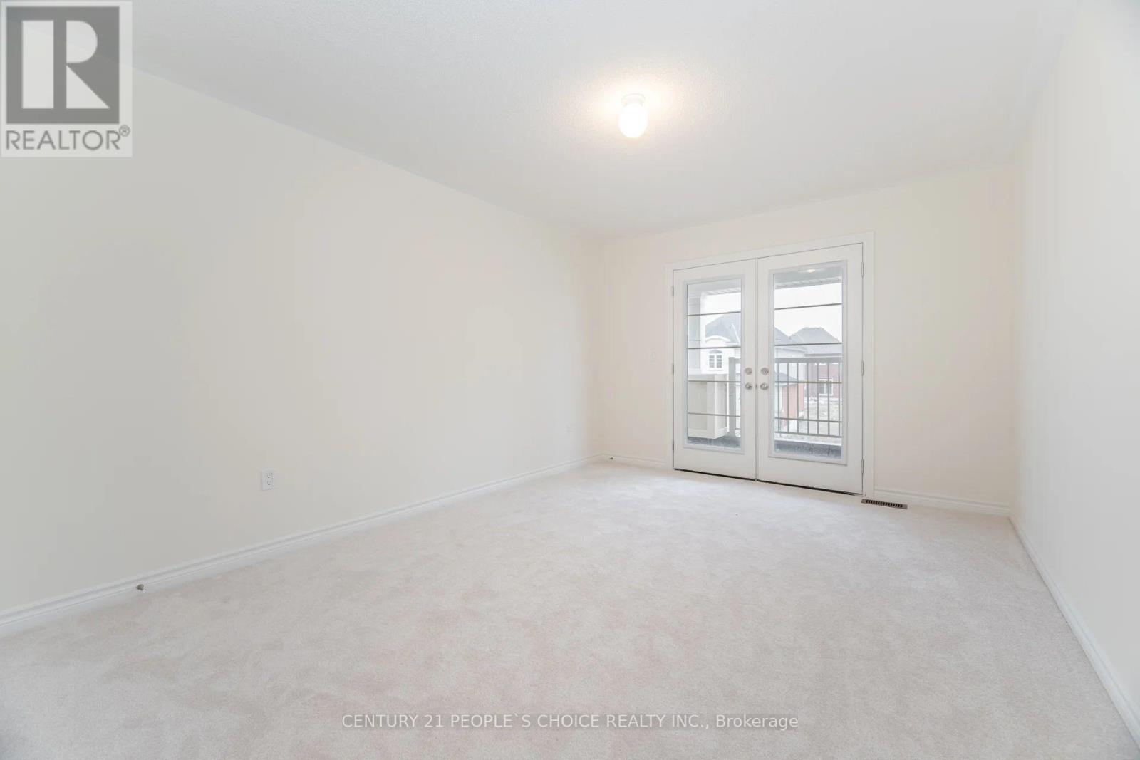 Photo 32 of 6 Grieve Avenue, Georgina ON