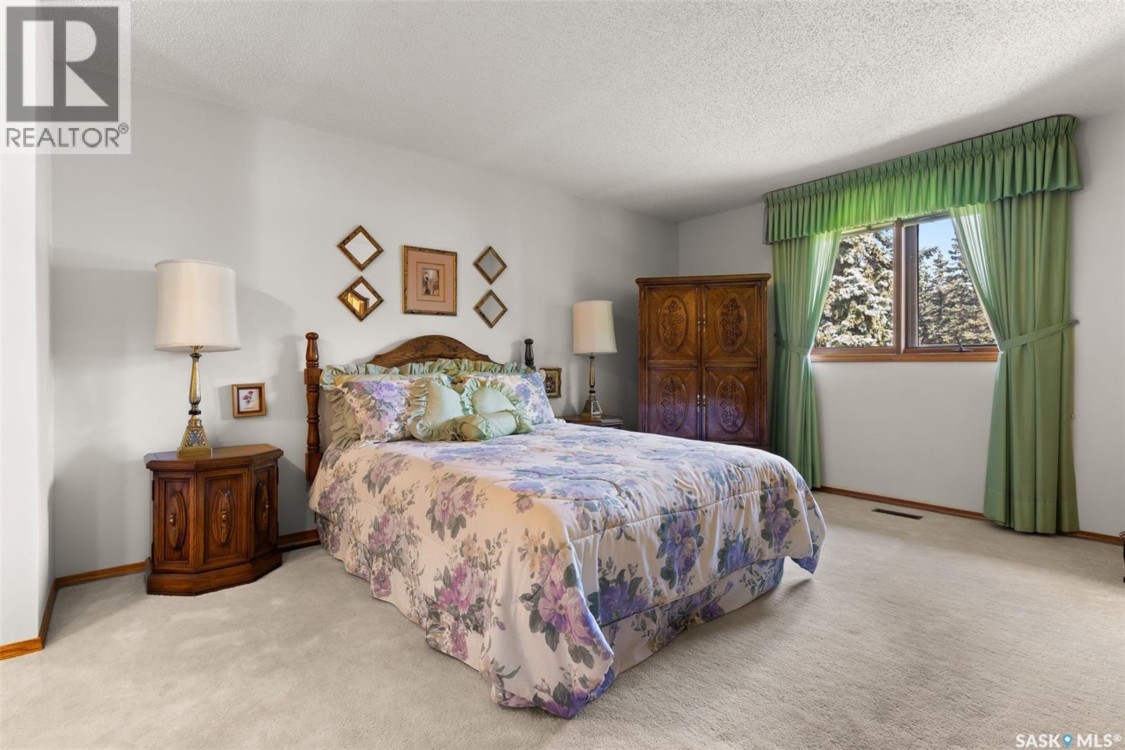 Photo 23 of 341 Avon Drive, Regina SK