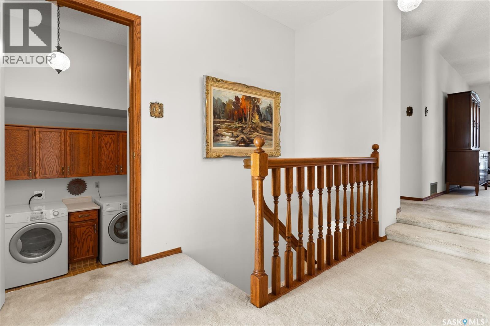 Photo 4 of 341 Avon Drive, Regina SK