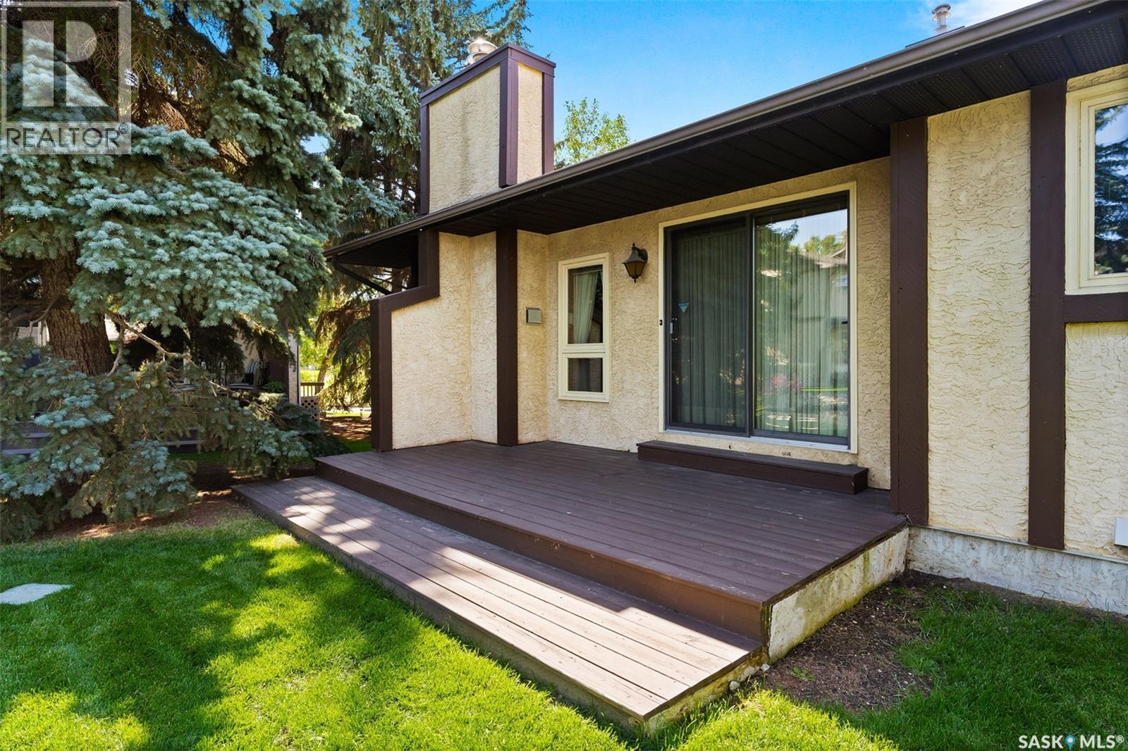 Photo 37 of 341 Avon Drive, Regina SK