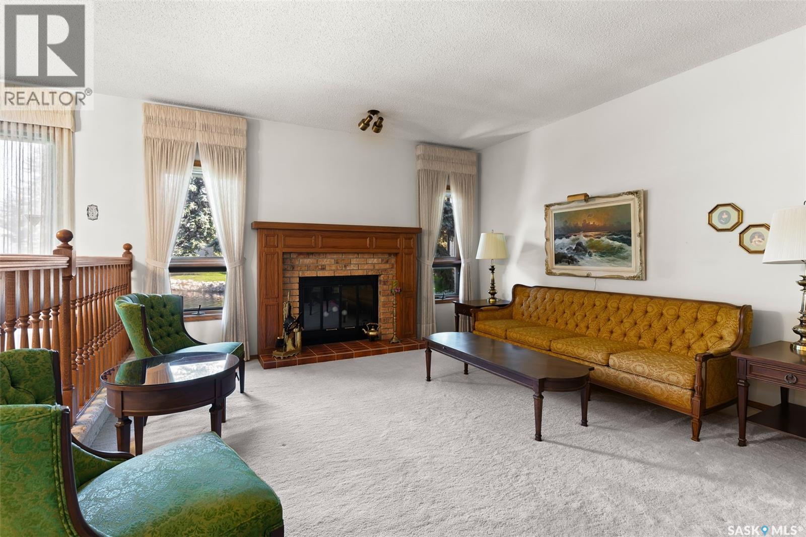 Photo 9 of 341 Avon Drive, Regina SK