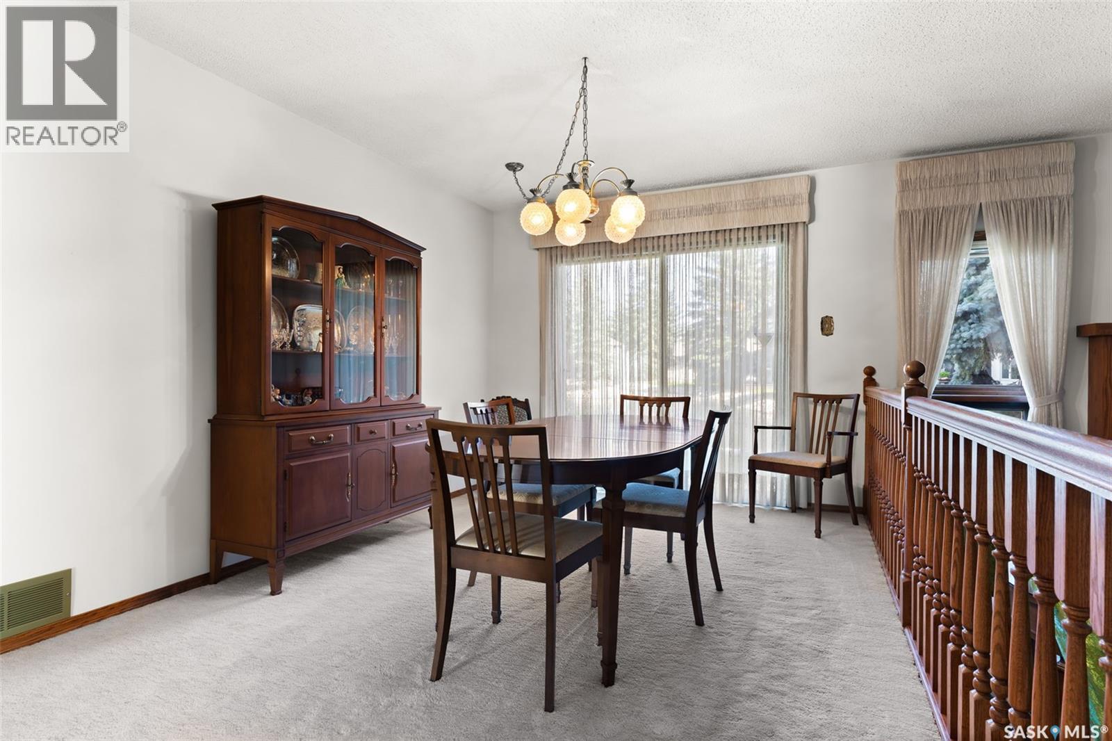 Photo 22 of 341 Avon Drive, Regina SK