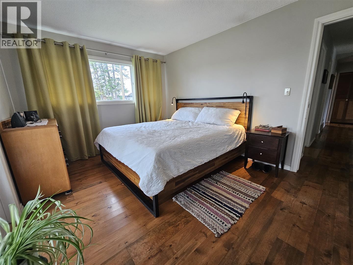 3489 DURRELL ROAD - 35