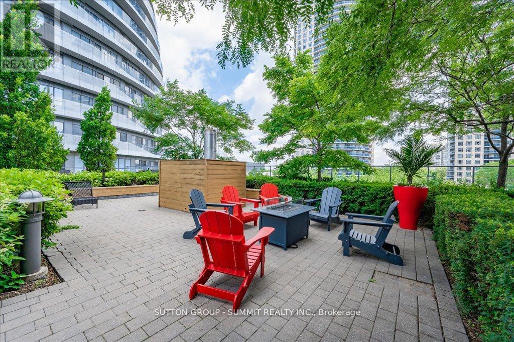 Photo 18 of 1402 50 Absolute Avenue, Mississauga ON