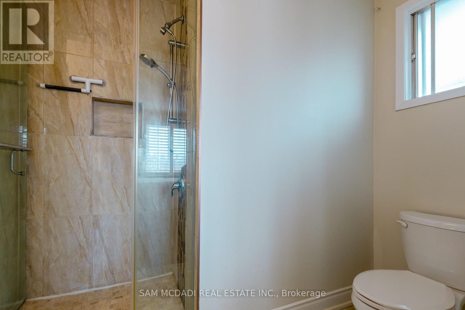 Photo 1 of 160 Tuscadero Crescent, Mississauga ON